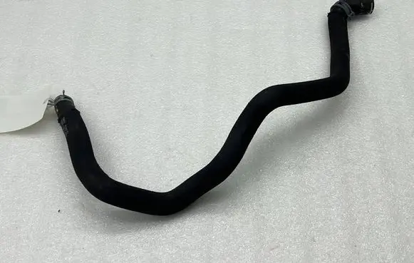 Audi A3 8Y Engine coolant pipe/hose 3WA121108B