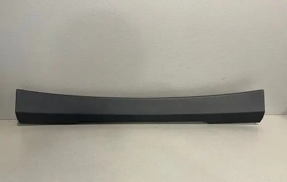 BMW 4 F36 Gran coupe Tailgate trim 7314638 103597A0 103597B0
