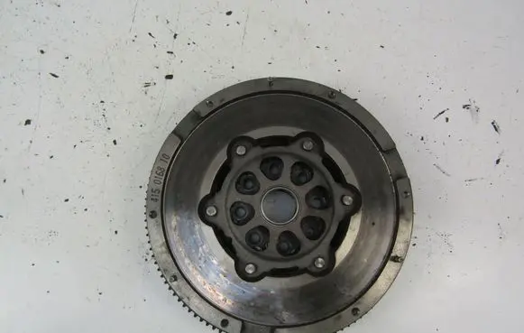 Ford Mondeo Mk III Dual mass flywheel 