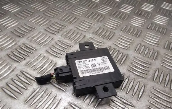 Volkswagen Touran I Alarm control unit/module 1K0907719C