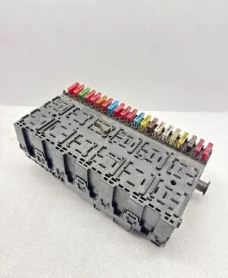 Volkswagen Transporter - Caravelle T4 Fuse box set 357937039