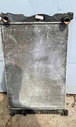 Audi A6 S6 C6 4F Coolant radiator 4F0121251