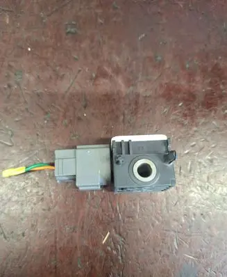 Hyundai Santa Fe Airbag deployment crash/impact sensor 959202B000 37070102 SA320080000
