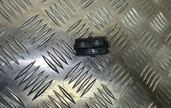 Volvo XC60 Central locking switch button 31318988