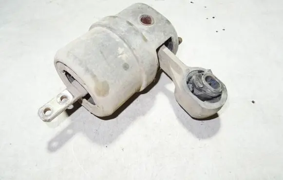 Volkswagen Multivan T4 Gearbox mount 7D0199131C