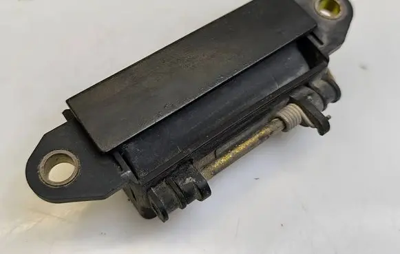 Audi 80 90 B3 Front door exterior handle 89383920 44383920C