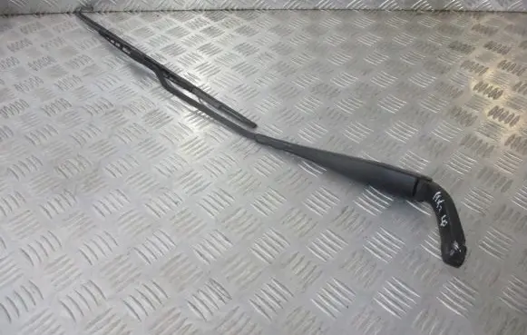 Ford Mondeo Mk III Front wiper blade arm