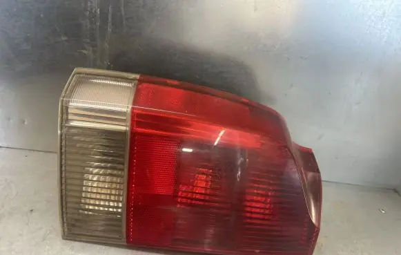 Volvo V70 Rear/tail lights
