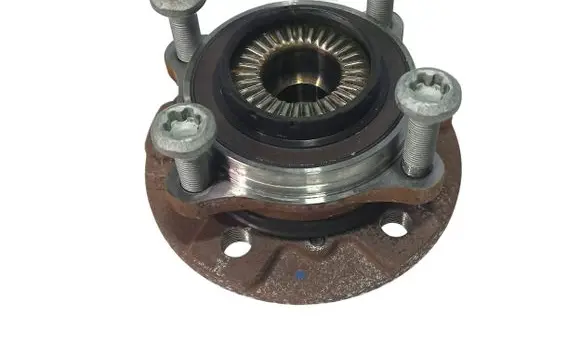 BMW X1 F48 F49 Front wheel hub 6874444