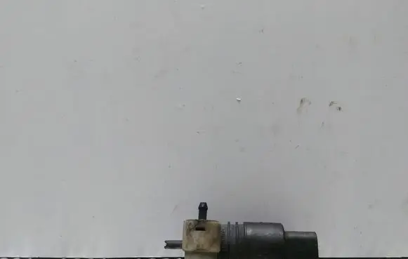 Audi A4 S4 B6 8E 8H Windscreen/windshield washer pump