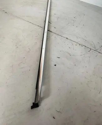 Rear door glass trim molding