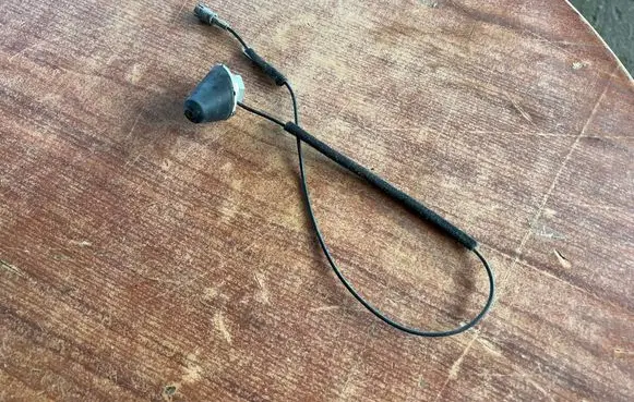 Toyota Corolla E120 E130 Radio antenna 