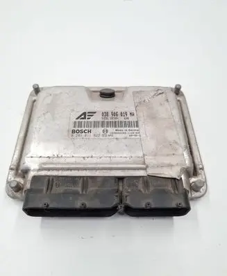 Volkswagen Sharan Engine control unit/module 038906019NA 0281011822