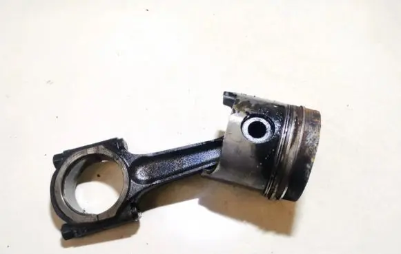 Citroen ZX Piston with connecting rod