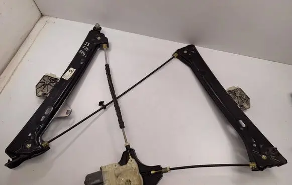 BMW i3 Front door window regulator with motor 7290857 51337352875