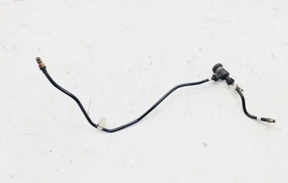 Nissan Note (E11) Clutch pipe/line 