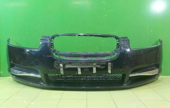 Jaguar XF X250 Front bumper PRZOD UP285