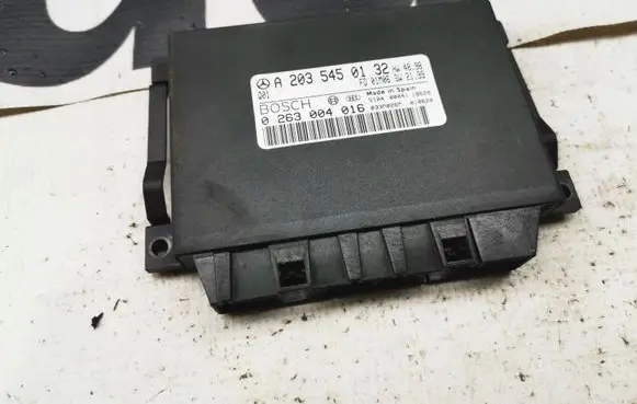 Mercedes-Benz C W203 Gearbox control unit/module A2035450132 2035450132