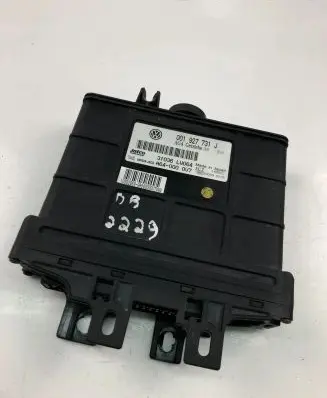 Volkswagen Polo III 6N 6N2 6NF Gearbox control unit/module 001927731J