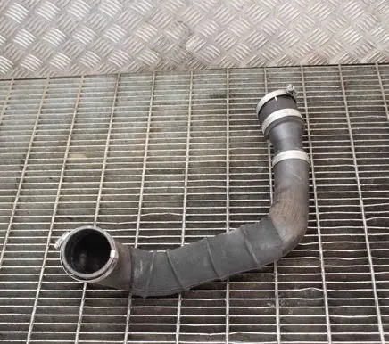 Ford Focus Intercooler hose/pipe CV616K863HF