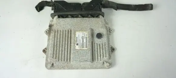 Opel Corsa D Engine control unit/module ECU 55568385 MJD