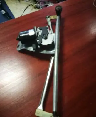 BMW X5 E53 Front wiper linkage and motor 7046571