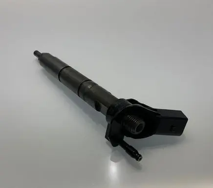 Mercedes-Benz E W211 Fuel injector A6420701387 6420701387