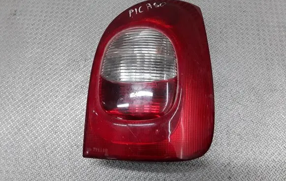 Citroen Xsara Picasso Rear/tail lights 631563980