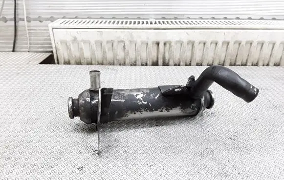 Opel Zafira B EGR valve cooler 55203716