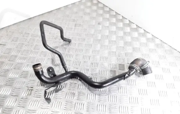 Audi A4 S4 B7 8E 8H Coolant pipe/hose 