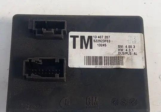Opel Insignia A Light module LCM 13407207