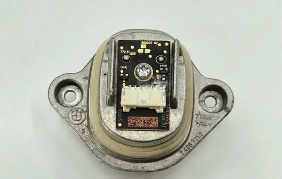 BMW 7 G11 G12 LED ballast control module 7408731 17118585627