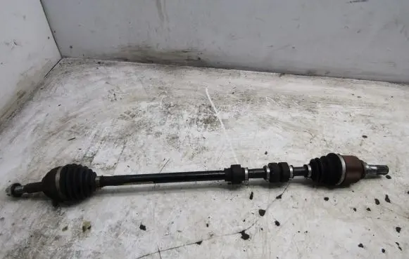 Nissan Micra K14 Front driveshaft