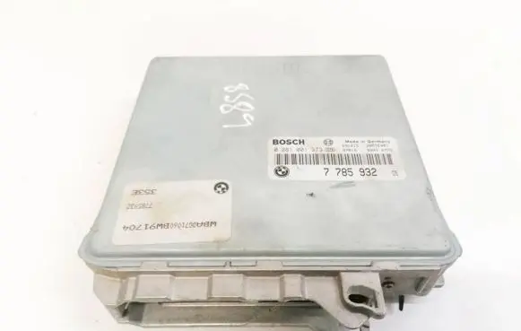 BMW 5 E39 Engine control unit/module 7785932 0081001373