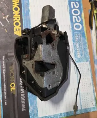 BMW 7 E65 E66 Rear door lock 7028909