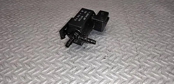 BMW 5 E60 E61 Turbo solenoid valve 72234100 05T220 1742712