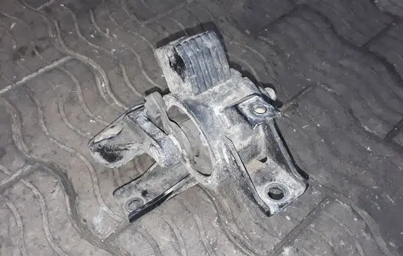 Fiat Sedici Engine mount bracket 1164179J5