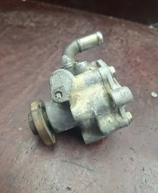 Ford Galaxy Power steering pump 7m0145157aa