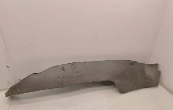 Volkswagen Tiguan Fender foam support/seal 5NA864235C