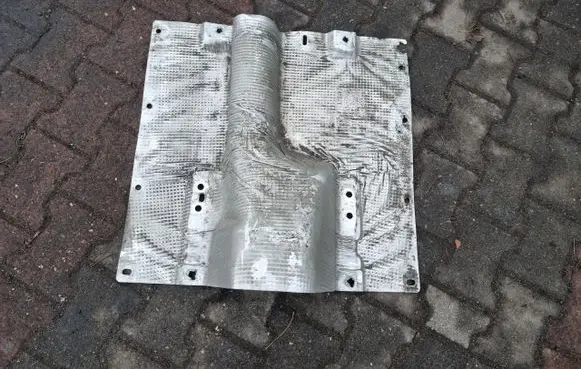 Ford Focus Exhaust heat shield JX6BR114B04AD