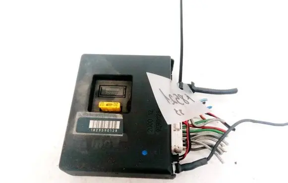 BMW 5 E39 Other control units/modules 9590128 200012