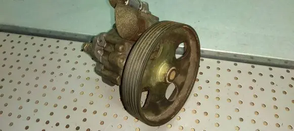 Citroen C8 Power steering pump 9647983580 7692955188