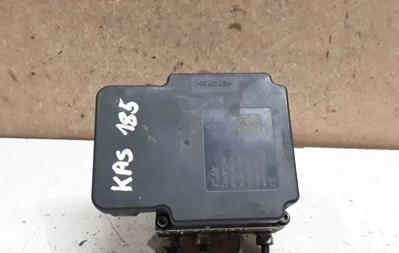 Toyota Yaris ABS Pump 895410D330 445400D130