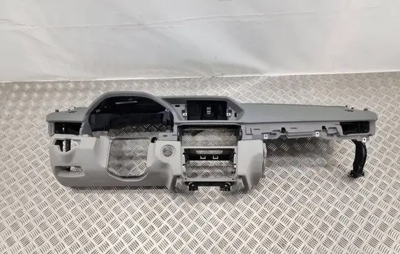 Mercedes-Benz E W212 Dashboard A2126802387 300000707301 30000070431