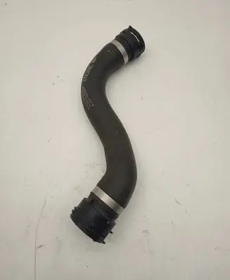 Mercedes-Benz C W205 Engine coolant pipe/hose A2055016384