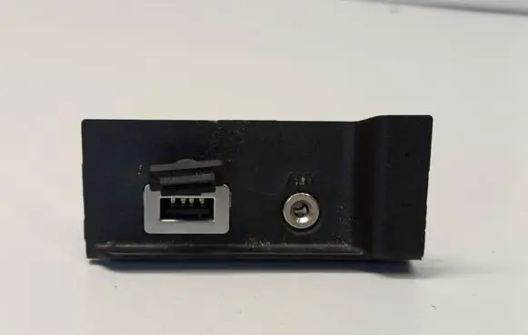 Volvo S60 AUX in-socket connector 31285608
