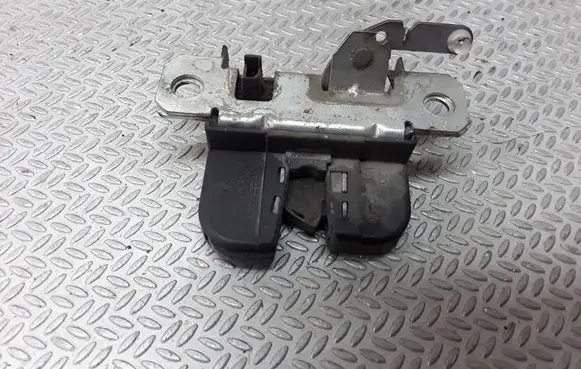 Volkswagen Polo IV 9N3 Tailgate/trunk/boot lock/catch/latch 6Q6827505E