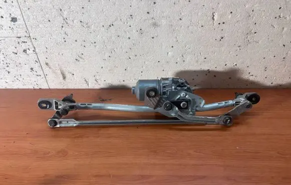 Audi A6 S6 C7 4G Front wiper linkage and motor 4G1955119