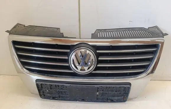 Volkswagen PASSAT B6 Front bumper upper radiator grill 3C0853651AK