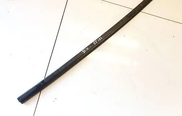 Citroen C8 Rear door glass trim molding